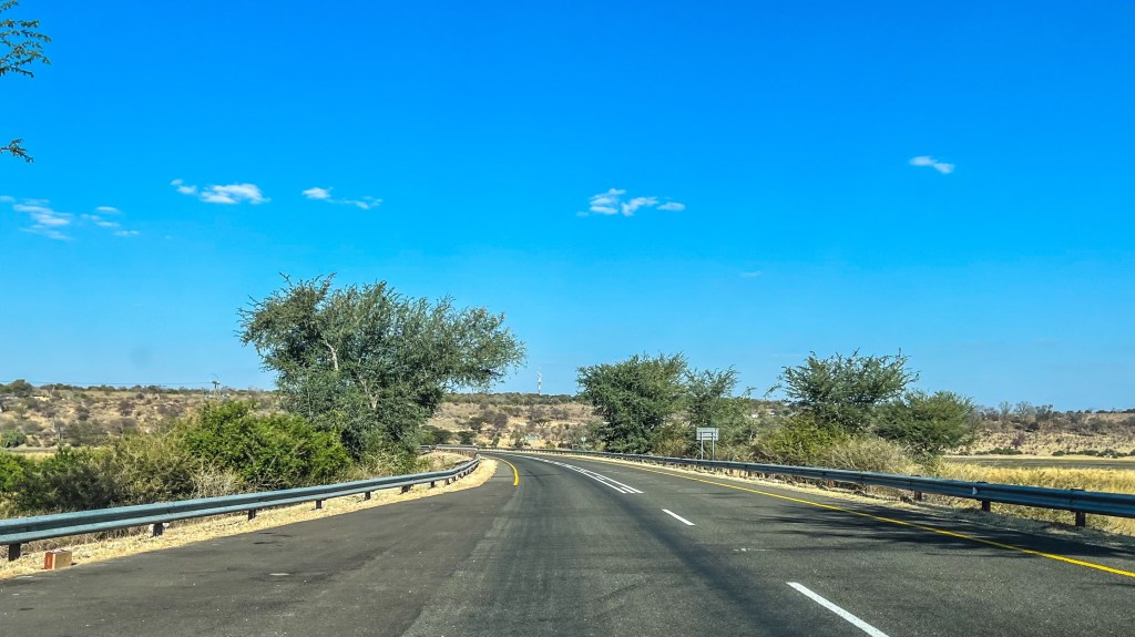 Tranquila, fronteira de Botsuana tem controle sanitário de&nbsp;viajantes
