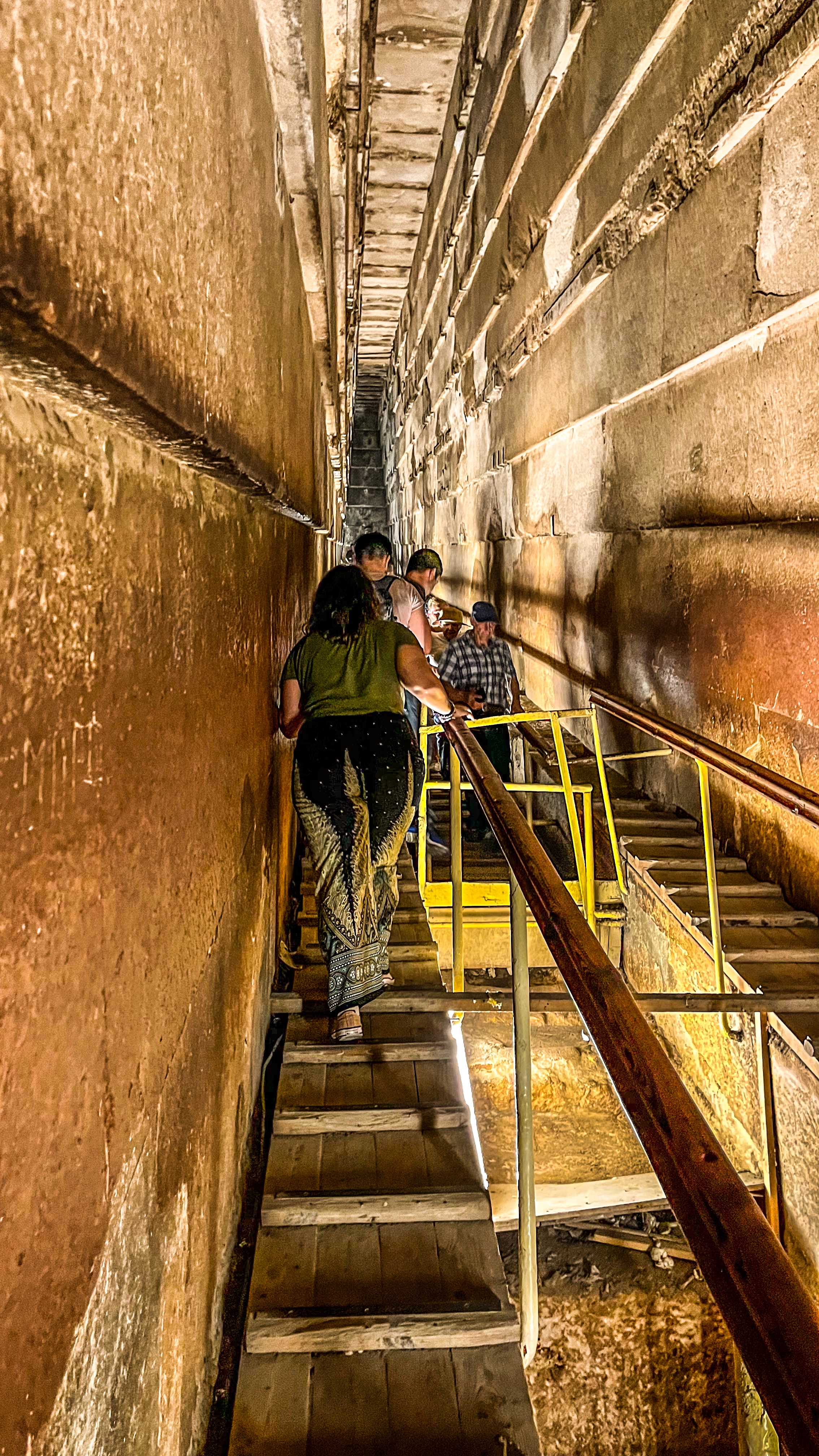 Cairo guarda mais história do que as pirâmides de Gizé – Sem chaves, image size:2268x4032