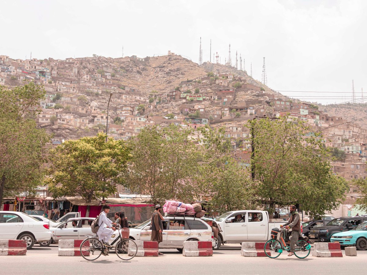 Visto para Afeganistão, exigido de brasileiros, sai ‘na hora’ em consulado de Peshawar, no&nbsp;Paquistão